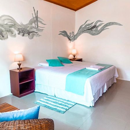 Hotel Coral Blanco With High Speed Internet Starlink And Galapagos Tour Operator Puerto Villamil Exteriör bild