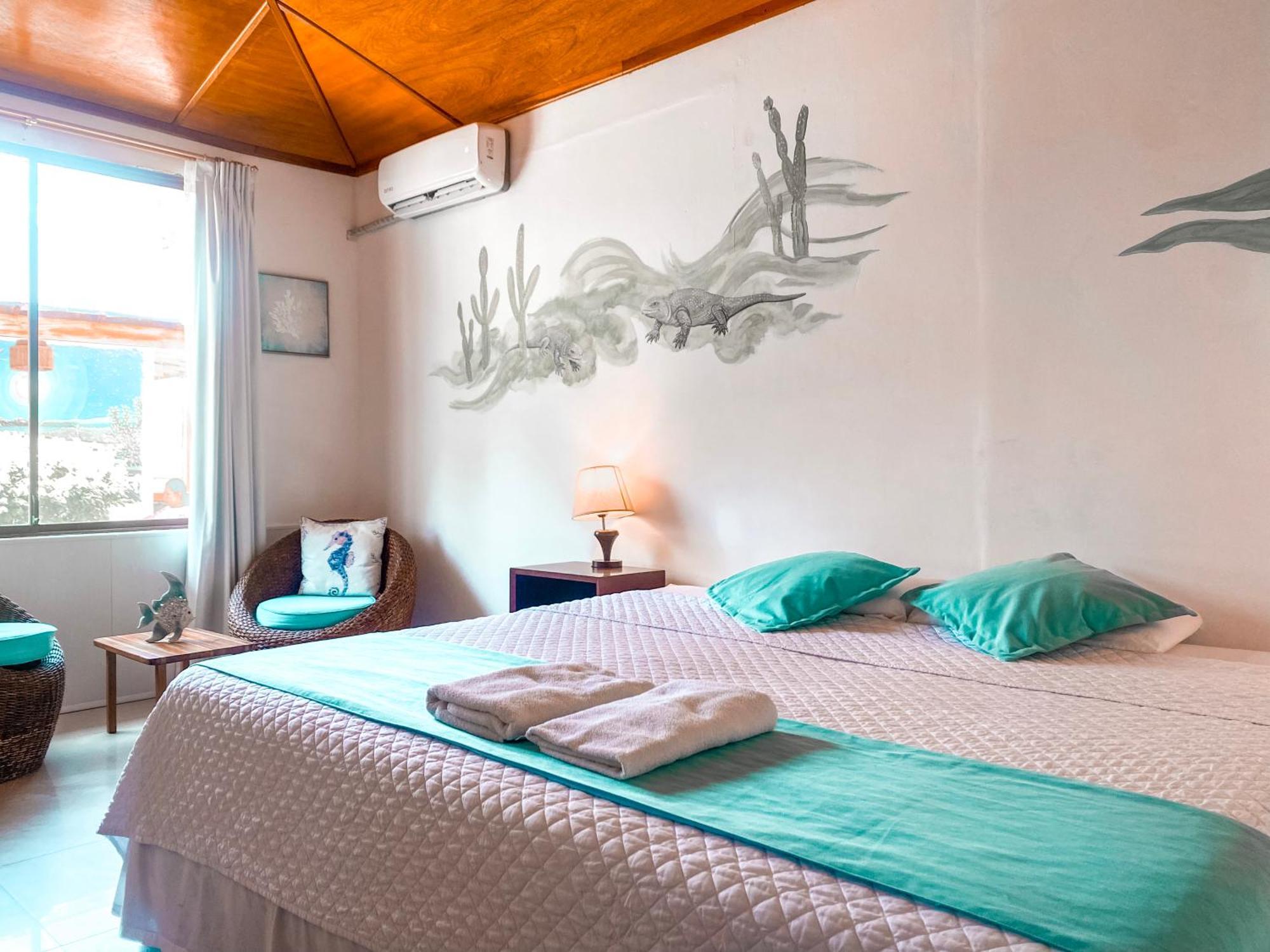 Hotel Coral Blanco With High Speed Internet Starlink And Galapagos Tour Operator Puerto Villamil Exteriör bild