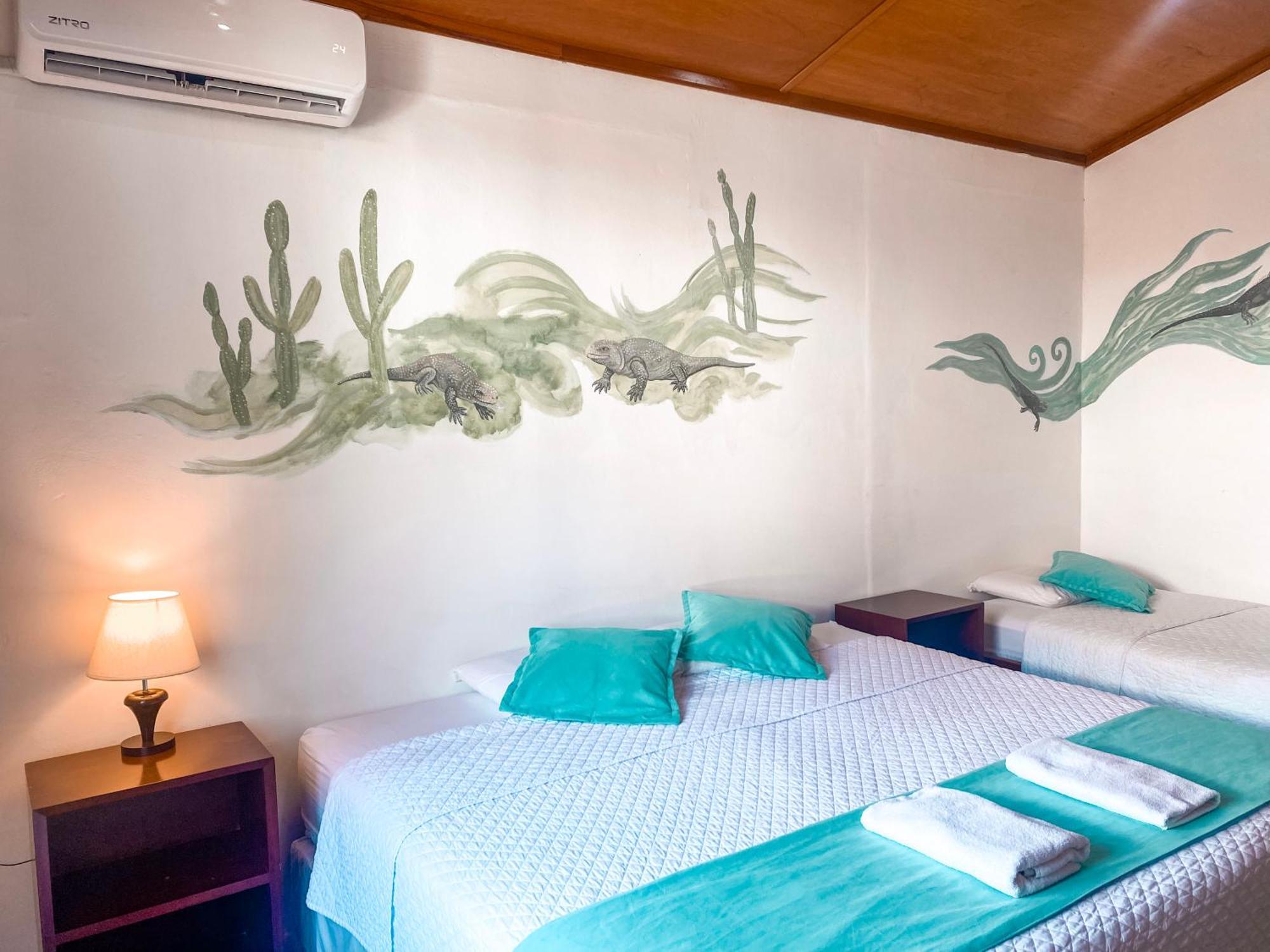 Hotel Coral Blanco With High Speed Internet Starlink And Galapagos Tour Operator Puerto Villamil Exteriör bild